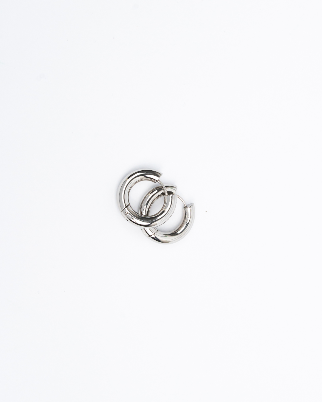 Adia Hoops