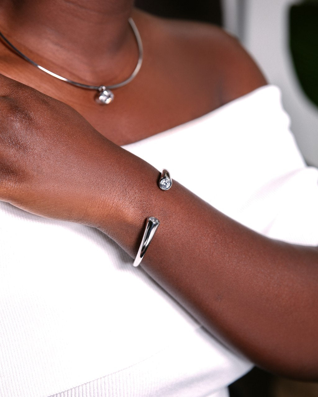 Nuru Bangle